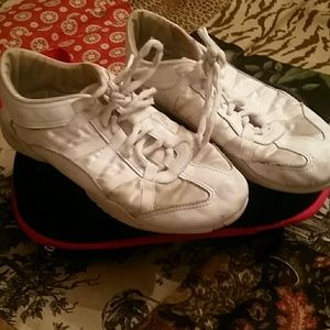 Nfinity cheer shoes